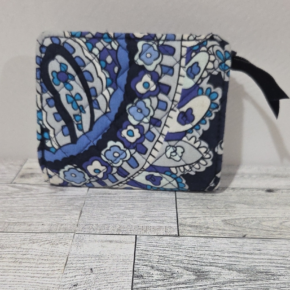 Vera Bradley Deep Night Paisley Paisley Compact Wallet - Picture 2 of 13